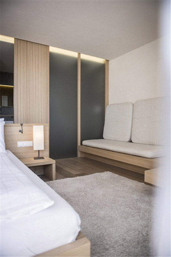 阿爾卑斯高原“湖泊”酒店