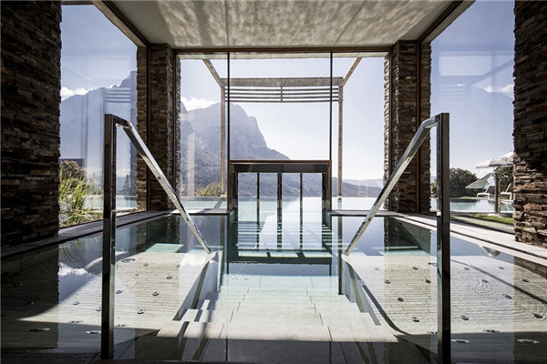 阿爾卑斯高原“湖泊”酒店