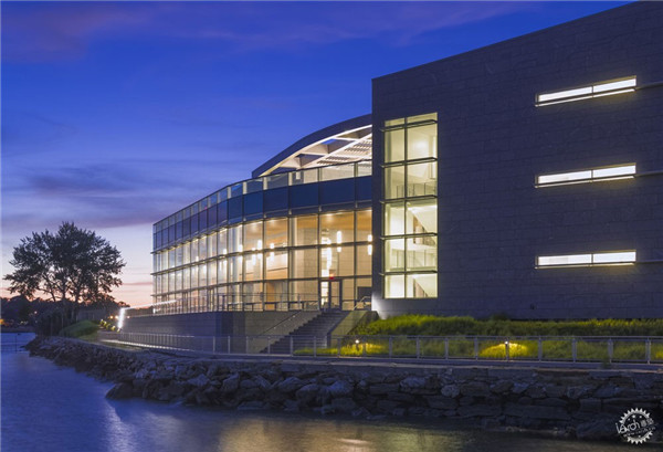 紐約州立大學海事學術中心