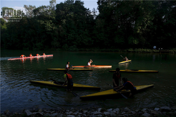 花園城市新加坡：鬧市區分布大片原始雨林