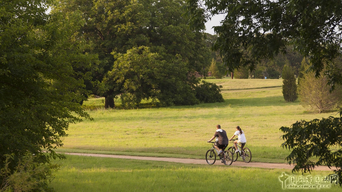 SWA經典案例:德勤大學景觀設計