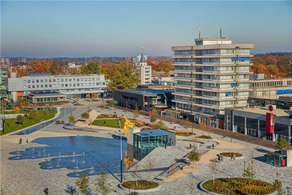 荷蘭:拉德休斯廣場景觀改造