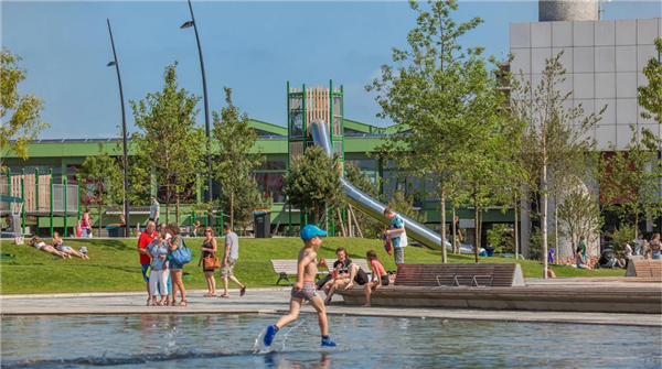 荷蘭：拉德休斯廣場景觀改造