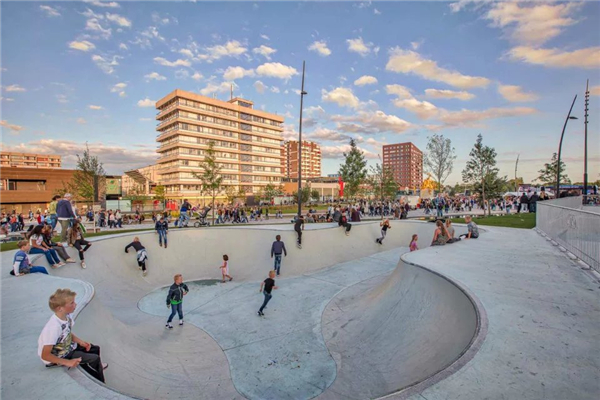 荷蘭：拉德休斯廣場(chǎng)景觀改造