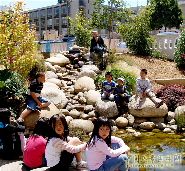 杰弗瑞?米勒：宜居城市中的綠色參與和可持續發展戰略
