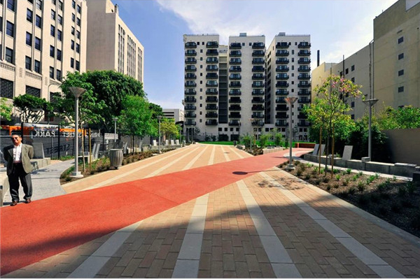 洛杉磯的城市后院——春街公園