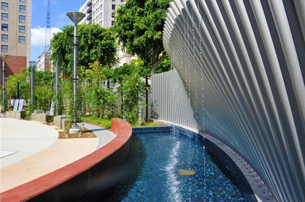 洛杉磯的城市后院——春街公園