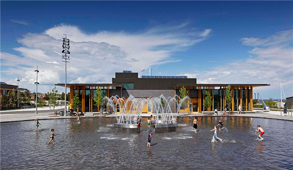 加拿大:安大略省雷灣濱水景觀