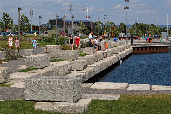 加拿大:安大略省雷灣濱水景觀