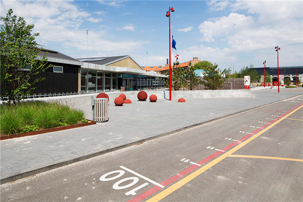 丹麥:哥本哈根Bavneh?j Arena 運(yùn)動(dòng)場(chǎng)