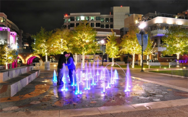 sasaki：美國(guó)德州濱水廣場(chǎng)