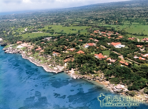 對話大師:查爾斯·道格拉斯·庫曼