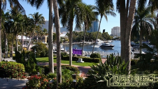 對話大師：查爾斯·道格拉斯·庫曼