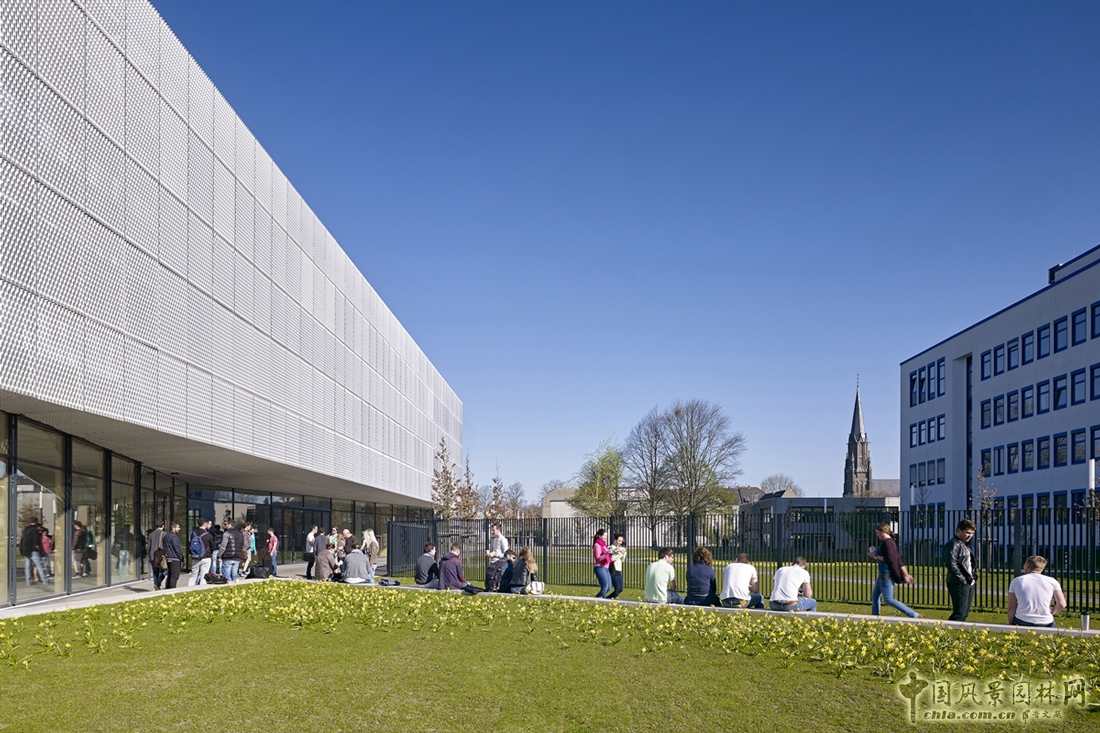 德國克雷菲爾德市校園擴建改造設計（組圖）