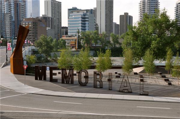 加拿大Poppy Plaza紀念廣場景觀設計