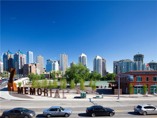 加拿大Poppy Plaza紀(jì)念廣場(chǎng)景觀設(shè)計(jì)