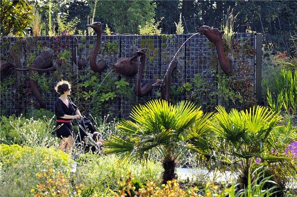 法國(guó)里昂巨人花園景觀設(shè)計(jì)(組圖)