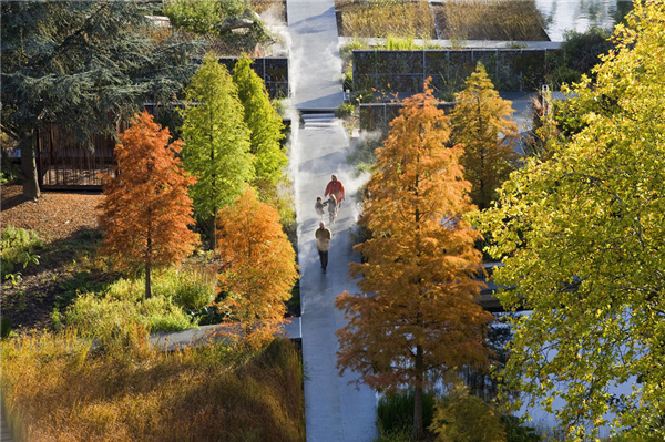 法國(guó)里昂巨人花園景觀設(shè)計(jì)(組圖)