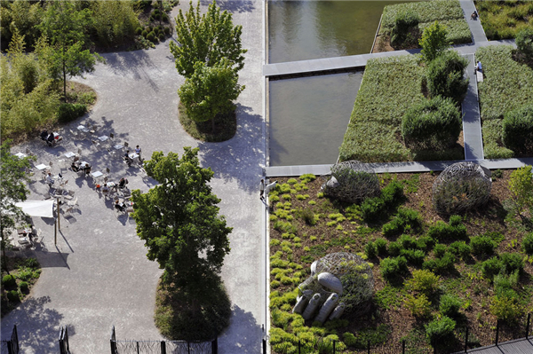 法國(guó)里昂巨人花園景觀設(shè)計(jì)(組圖)