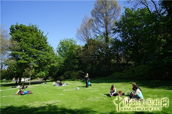 “靜心的游憩”——愛丁堡王子街公園