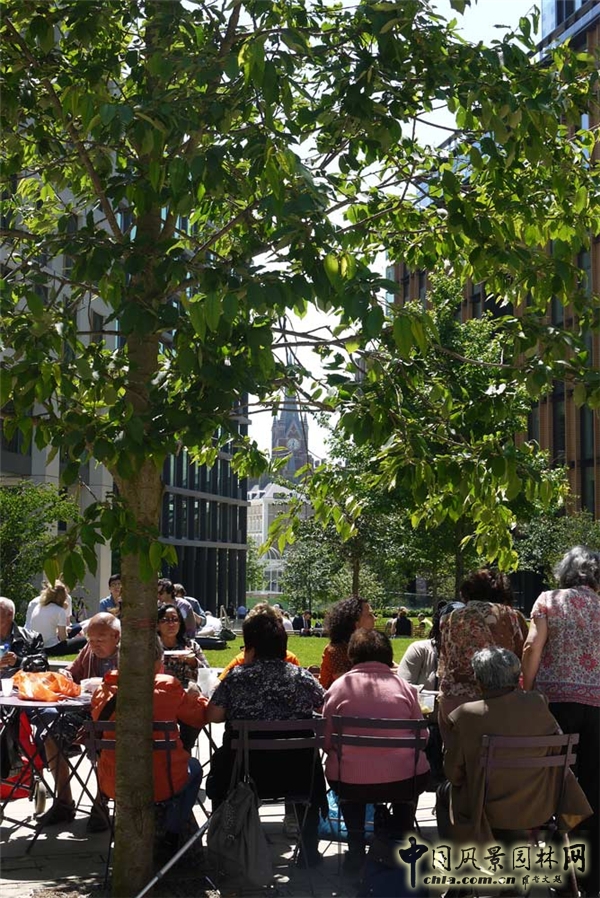 英國倫敦潘克拉斯廣場景觀設計