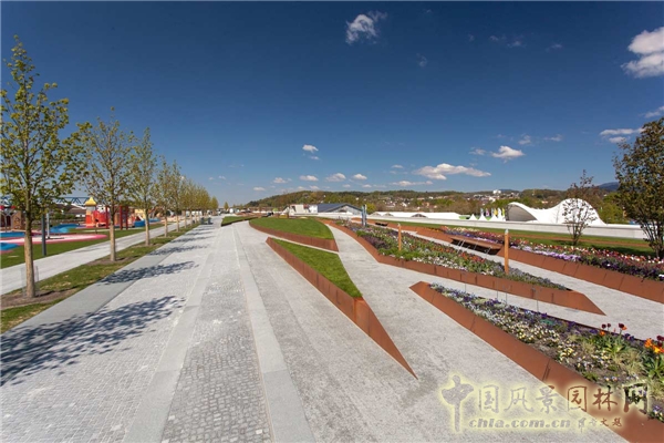 堤壩上的多瑙河公園(組圖)