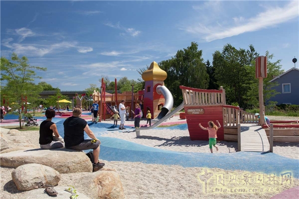 堤壩上的多瑙河公園(組圖)