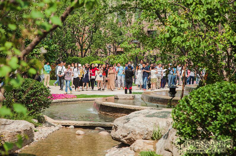 走進“龍湖·滟瀾新宸”系列深度報道:專訪北京龍湖孟軍