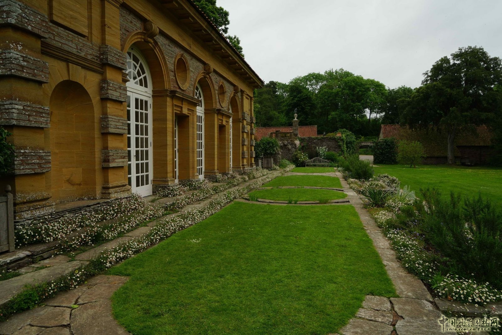 俯拾皆是“杰基爾Style”——英國(guó)赫斯特庫(kù)姆花園