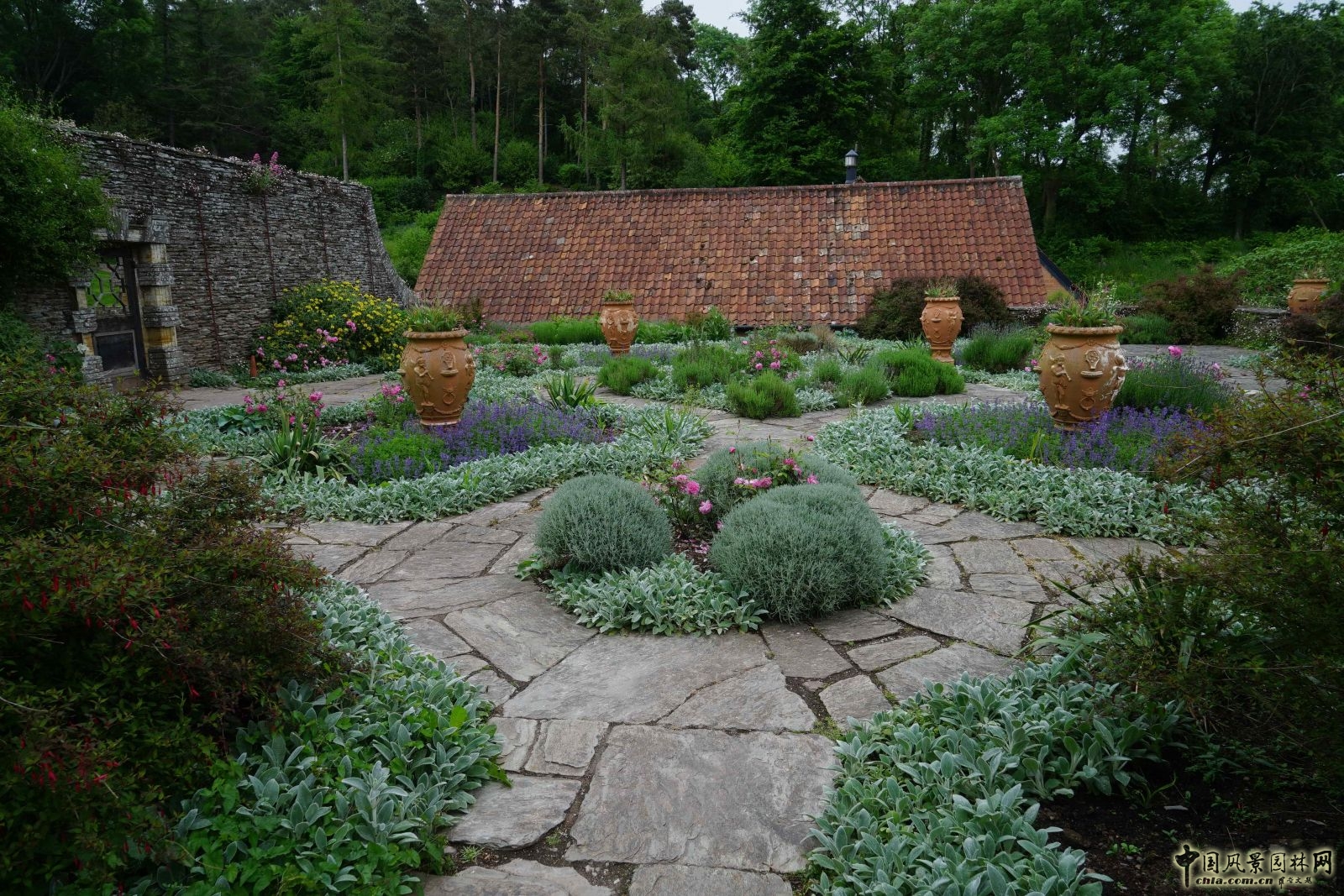 俯拾皆是“杰基爾Style”——英國(guó)赫斯特庫姆花園
