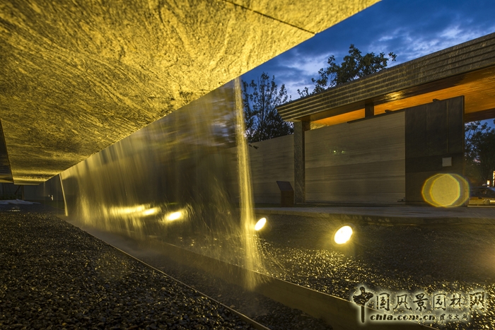 首創·天閱西山景觀： 大宅意境，典藏西山︱順景出品