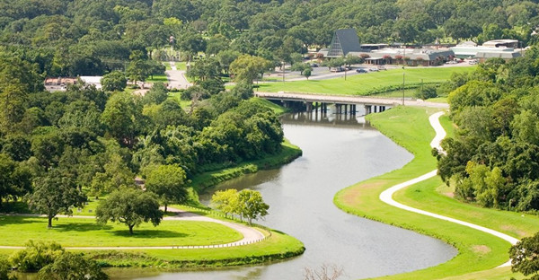 生態(tài)景觀與工業(yè)城市的融合