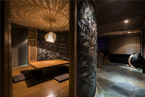 光之屋,光之舞-河內餐廳設計