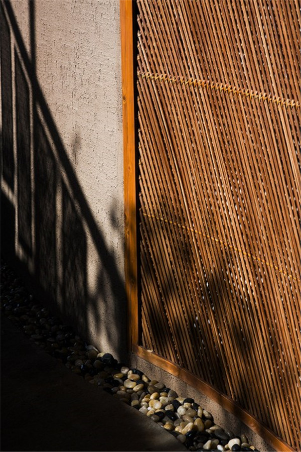 光之屋,光之舞-河內餐廳設計