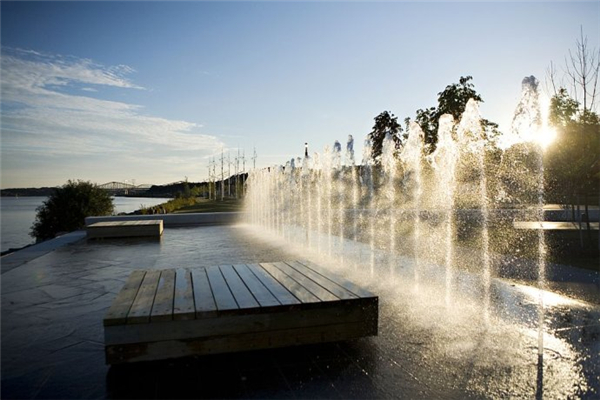 加拿大：薩繆爾?德?尚普蘭濱水長廊