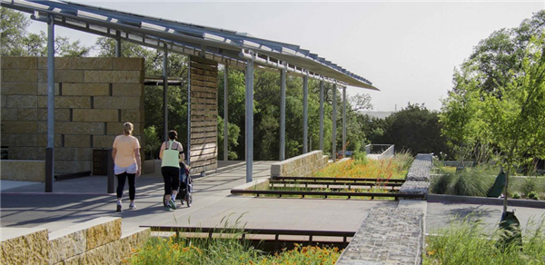 圣安東尼奧菲爾·哈德伯格公園