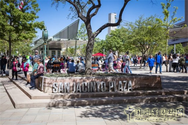 【7月12日頭條】埃爾帕索百年歷史公園