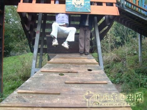 7月18日頭條：倫敦哈克尼區“常青探險樂園”景觀改造設計