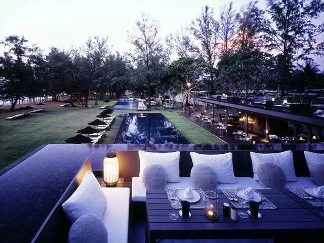 園林景觀設計中“園與水”的碰撞