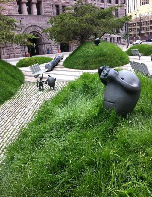 畫龍點睛的雕塑小品