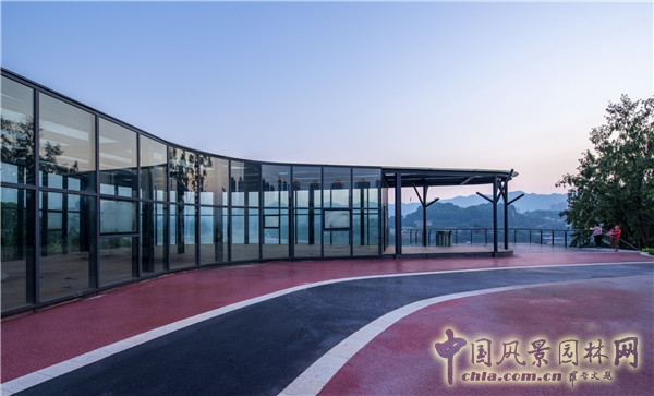 藍調國際:重慶金海灣濱江園 山水之城的濱水密境