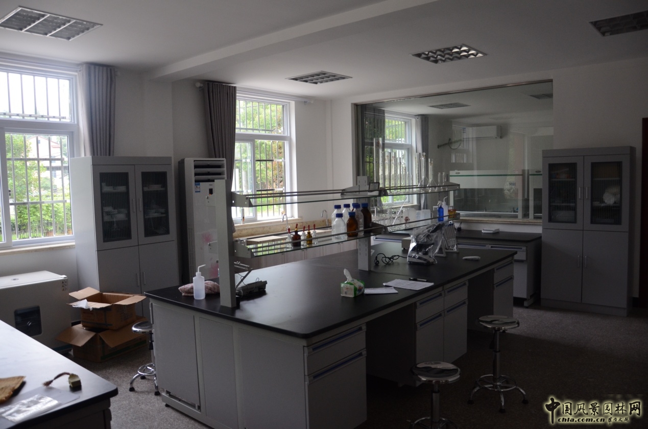 浙江園林資源與環境技術研究院規劃設計實驗室掛牌