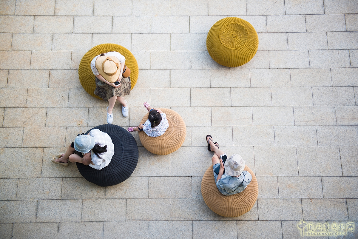 派瀾設計事務所:萬科南寧金域藍灣展示區景觀設計