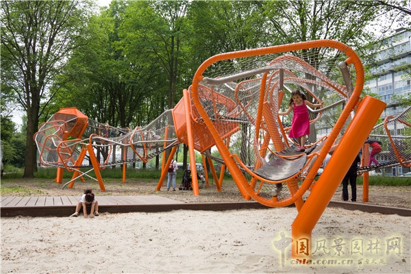 阿姆斯特丹市Osdorp Oever游樂場