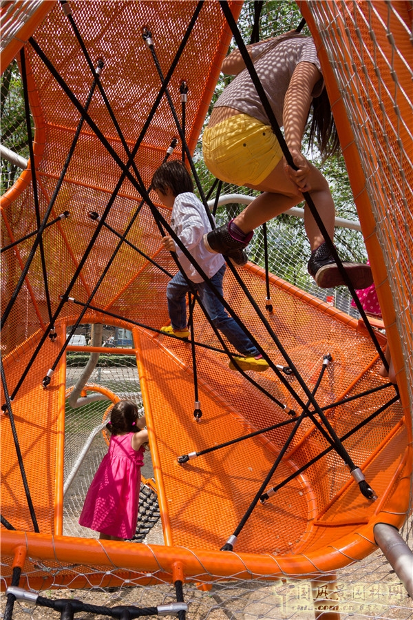 阿姆斯特丹市Osdorp Oever游樂場