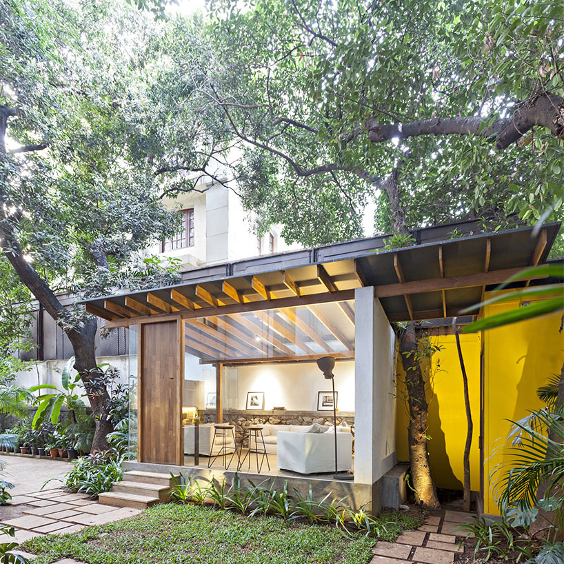 孟買熱帶環(huán)境下的禪意涼亭