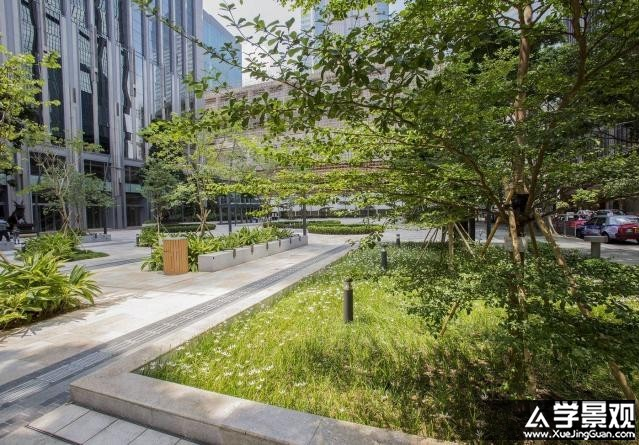 仿中古式花園——香港港灣道花園景觀