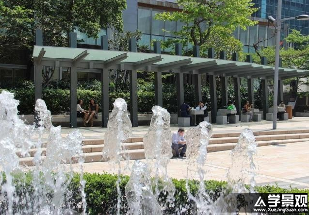 仿中古式花園——香港港灣道花園景觀