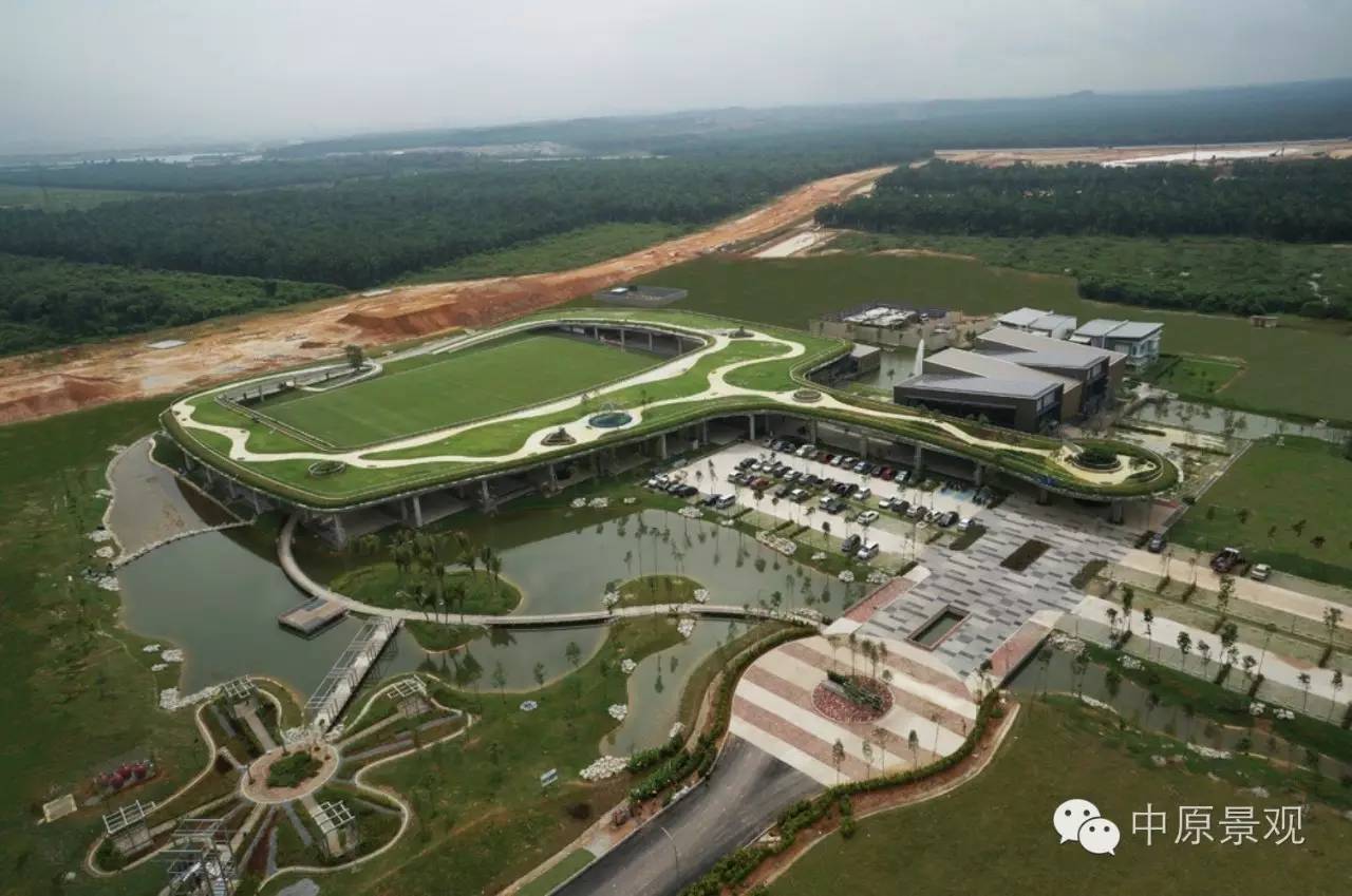 馬來西亞加里斯建筑師的弧形景觀設(shè)計(jì)