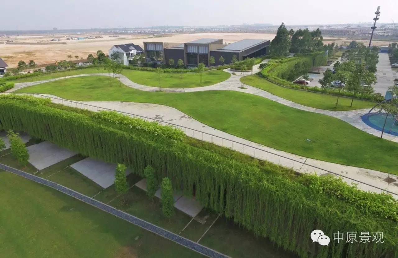 馬來西亞加里斯建筑師的弧形景觀設計